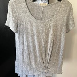 Grey scoop-neck tee